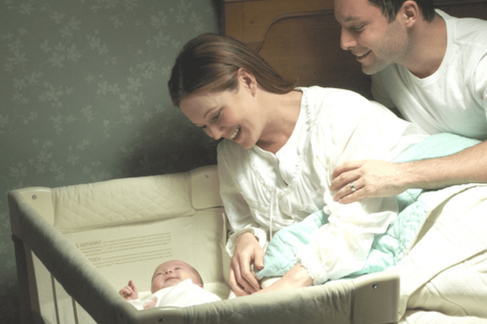 the-co-sleeping-debate-and-the-benefits-of-infant-parent-proximity