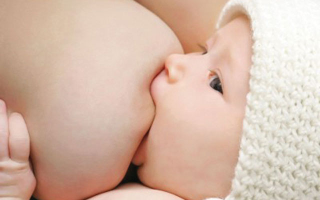 Breastfeeding with Large Breasts – Pregnancy Birth and Beyond