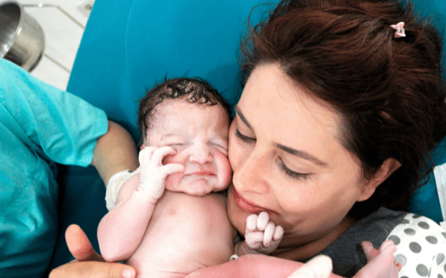 Can music decrease pain in labour?