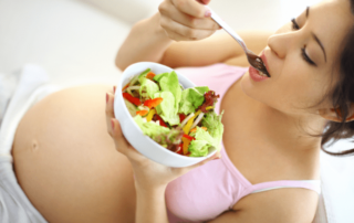 Eating and Drinking During Labour: Let Women Decide