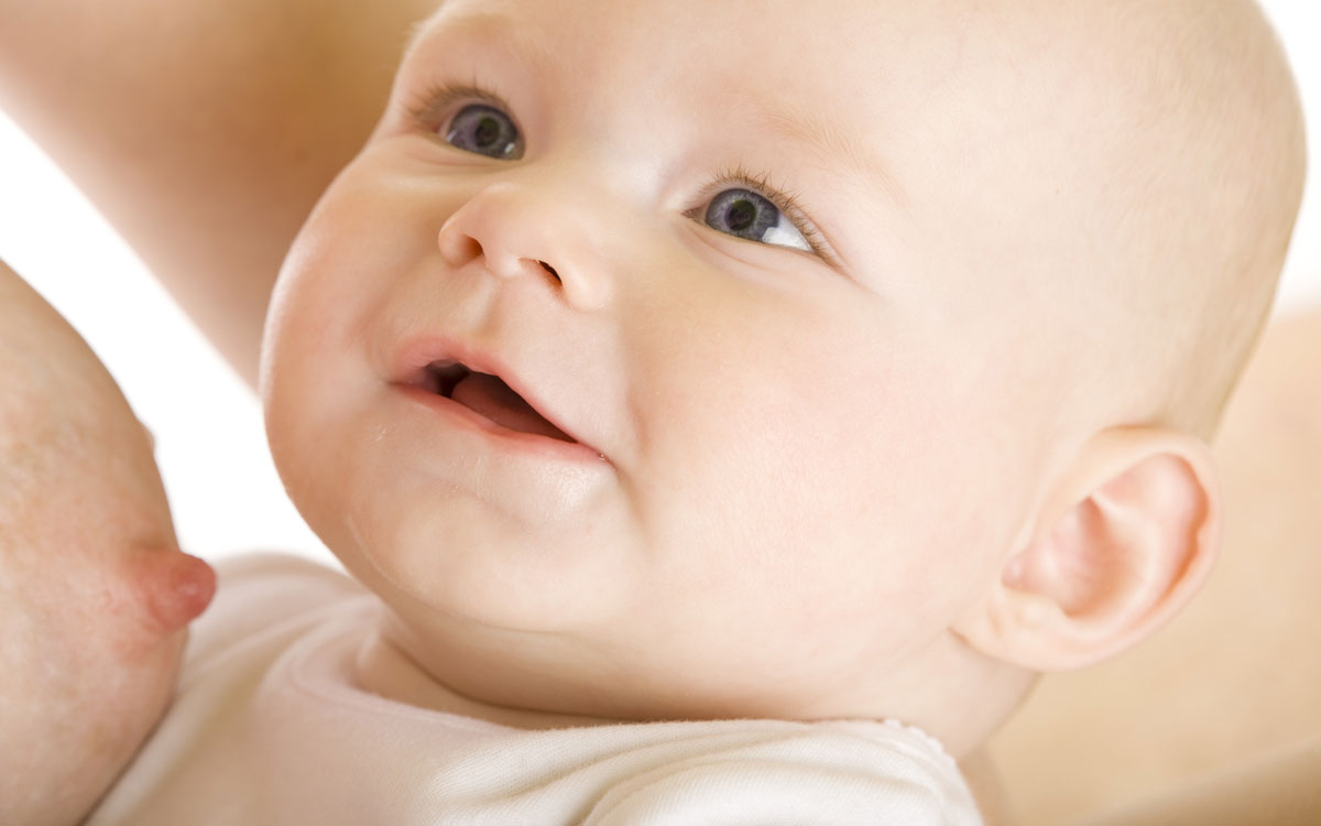 Breastfeeding Reduces the Risk of Cot Death 
