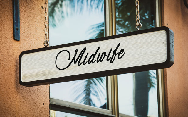 How to Find a Midwife