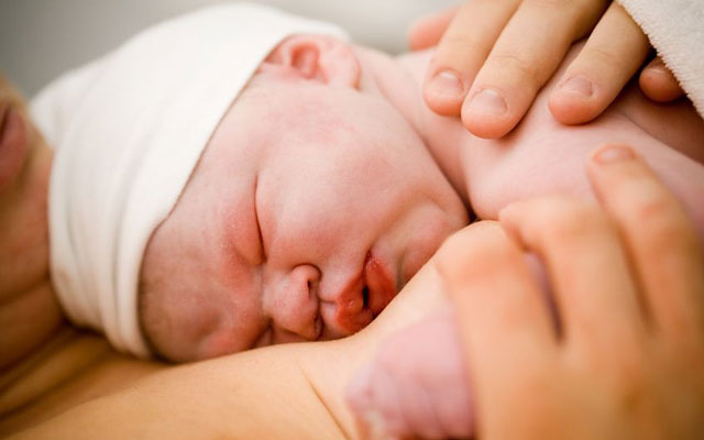 What is natural childbirth